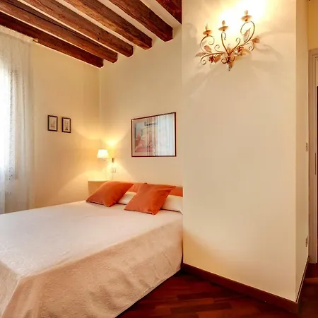 Biennale Terrace Apt * Venecia