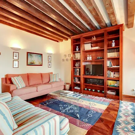 Biennale Terrace Apt * Venedig